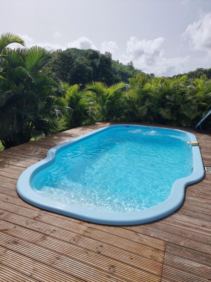 Le Goyav' Appart Avec Piscine Et Jacuzzi Au Vauclin เลอโวแกล็ง ภายนอก รูปภาพ